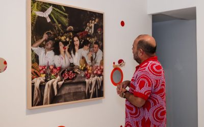 La exposición «The Forbidden Fruit” culmina con un vibrante evento de la comunidad LGBTQ y Live Painting